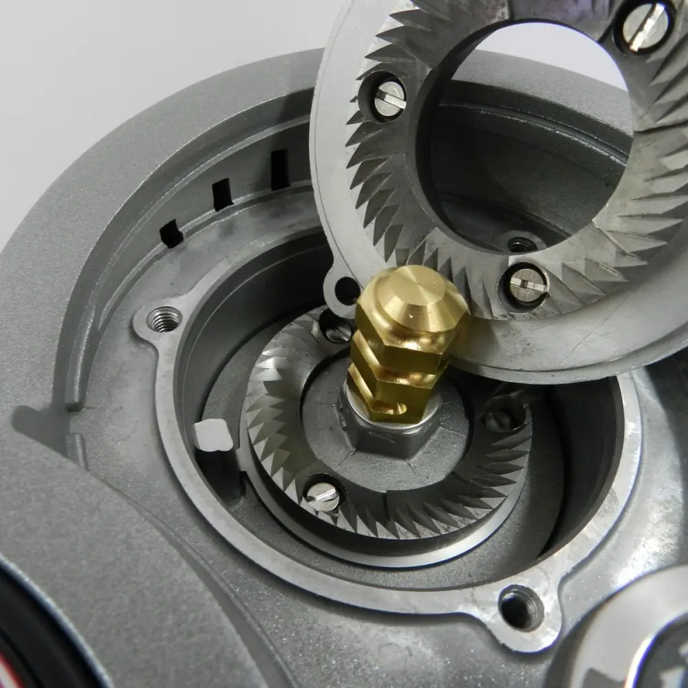 Eureka Кофемолка модель ZENITH 65 E (ZT65E) (черный матовый)