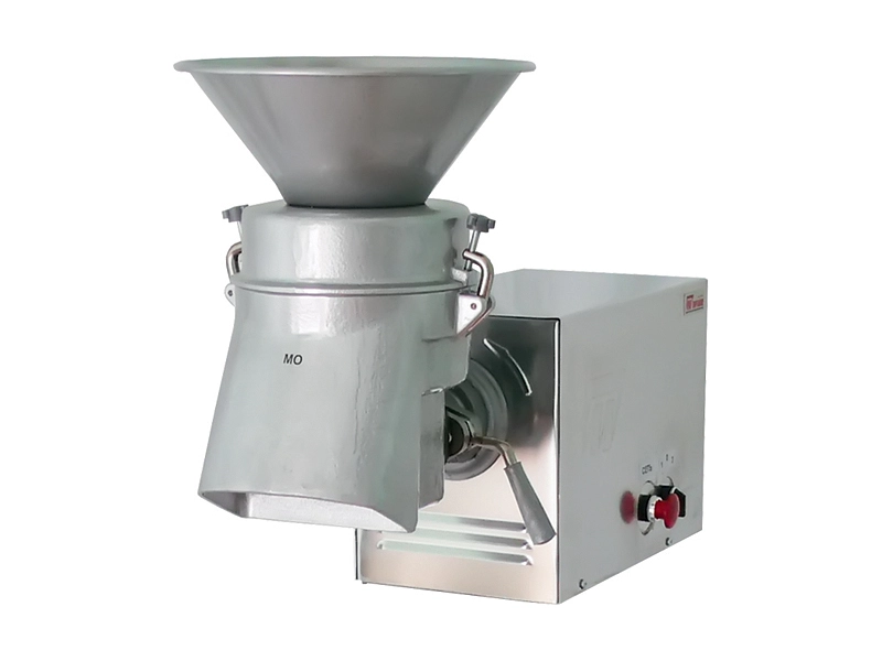 Универсальная кухонная машина ТОРГМАШ-Пермь УКМ-11-02