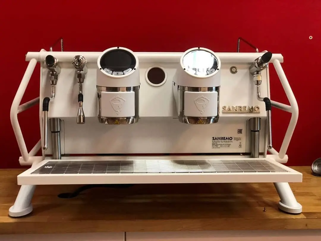 Кофемашина профессиональная Sanremo UCW240813B34C