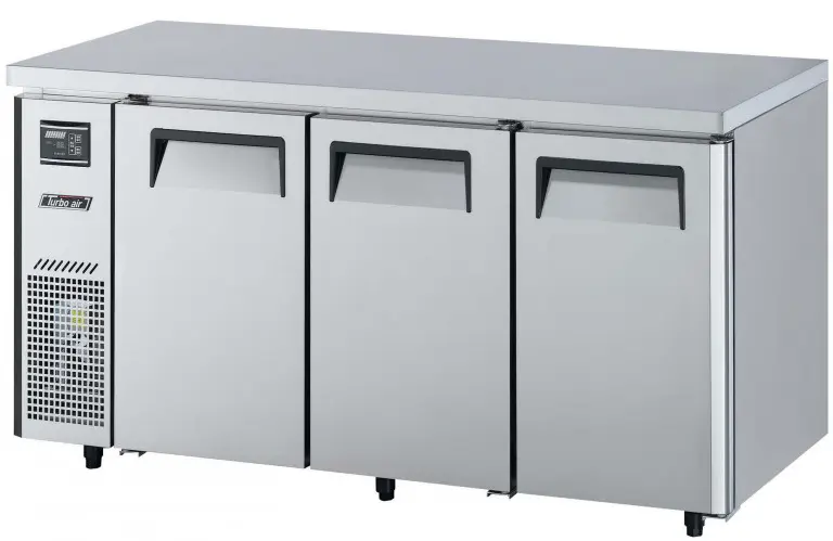 Стол холодильный Turbo Air KUR18-3-700 Стол холодильный Turbo Air KUR18-3-700