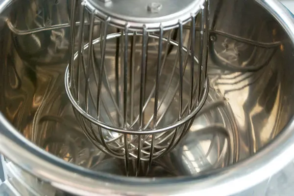 Планетарный миксер ТОРГМАШ-Барановичи МП-10-01 Планетарный миксер ТОРГМАШ-Барановичи МП-10-01