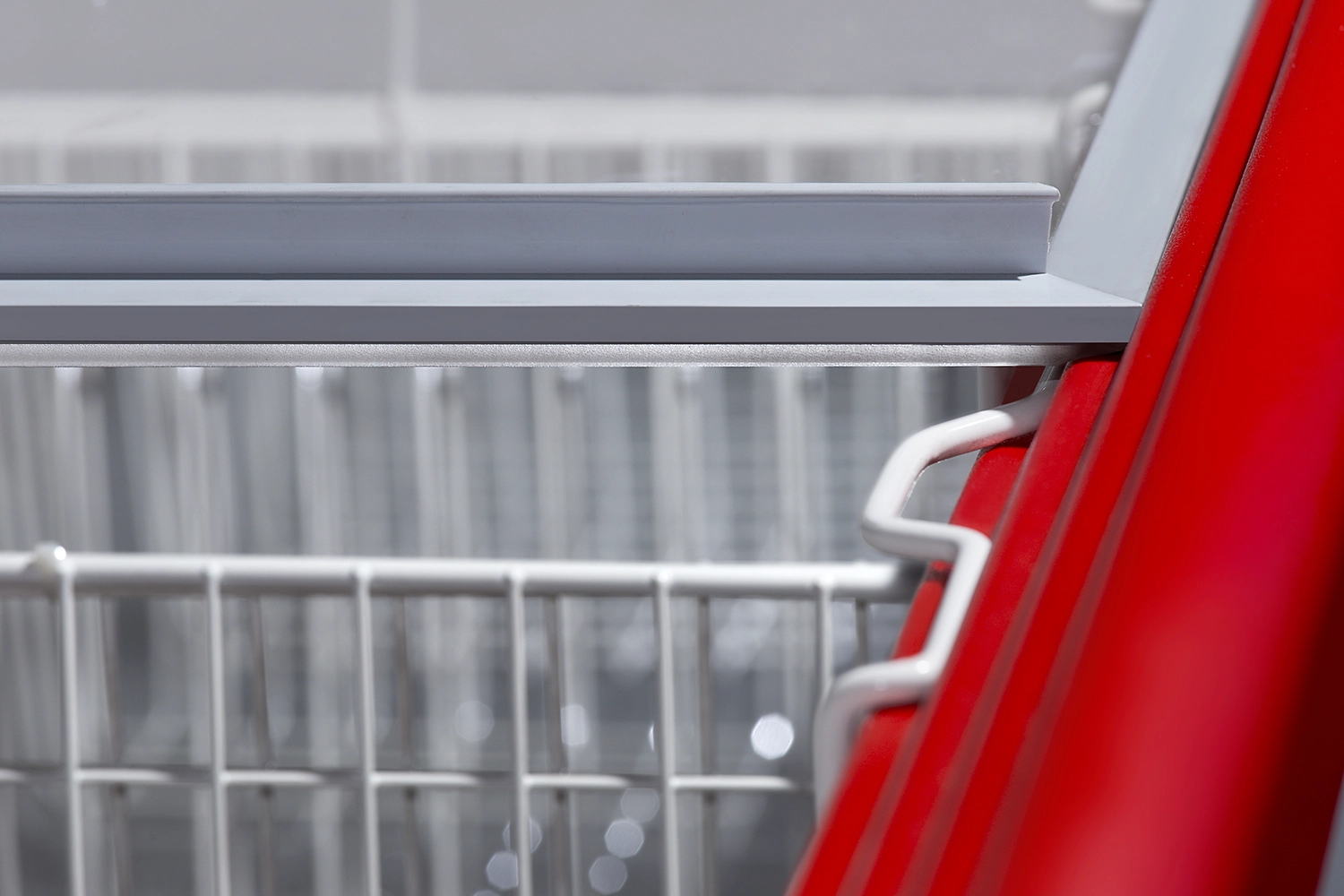 Ларь-бонета модель Bonvini BFL 2500 со съемными створками, красн.