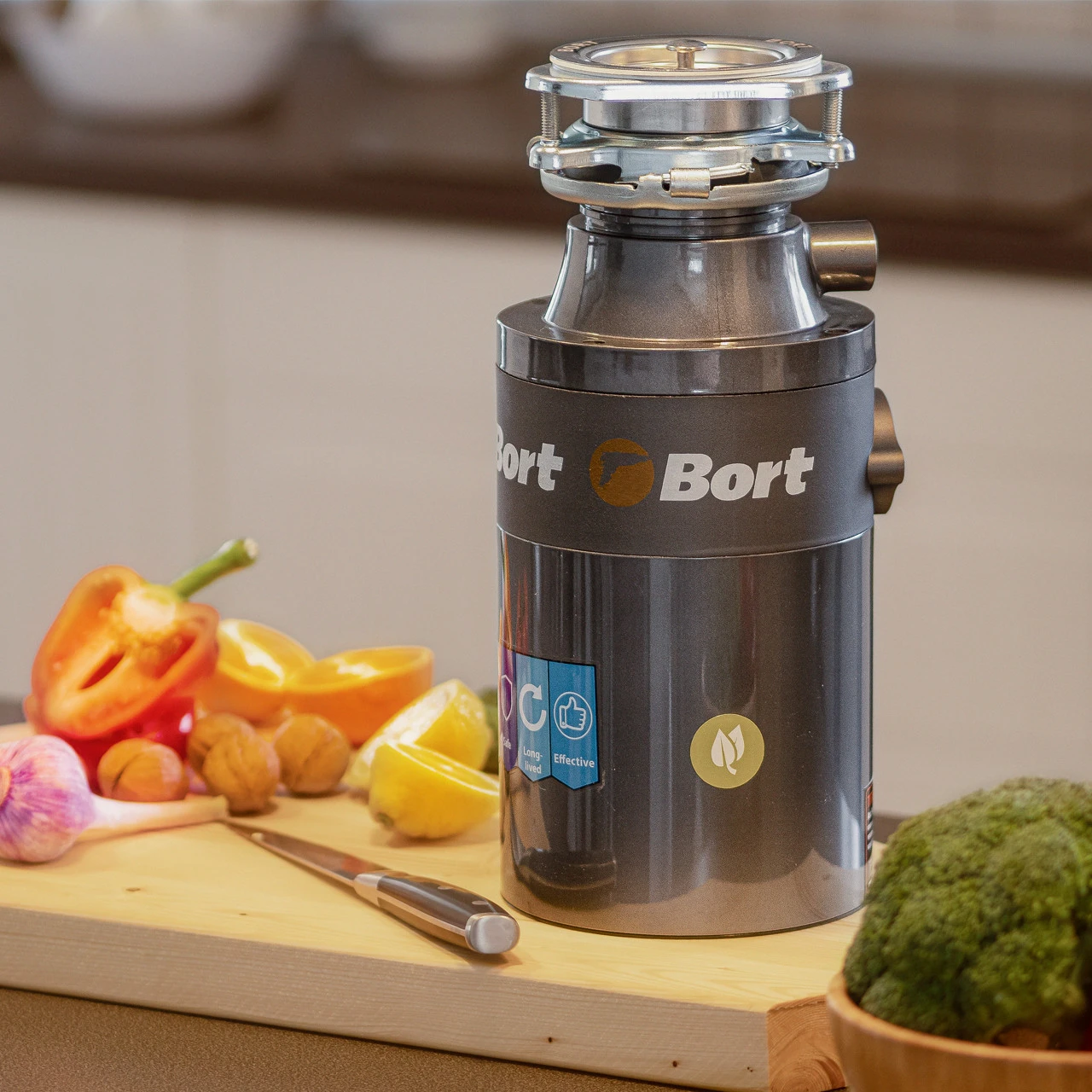 Измельчитель отходов Bort TITAN 4000 Plus